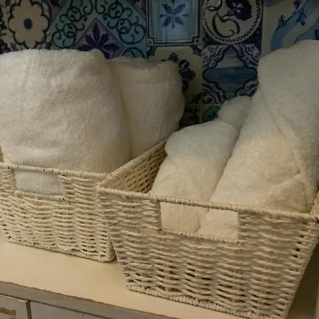 Manna Blue Sky - Exclusive Gæstehus Barletta