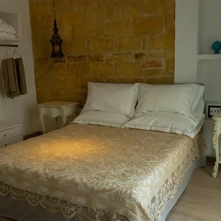 Manna Blue Sky - Exclusive Gæstehus Barletta