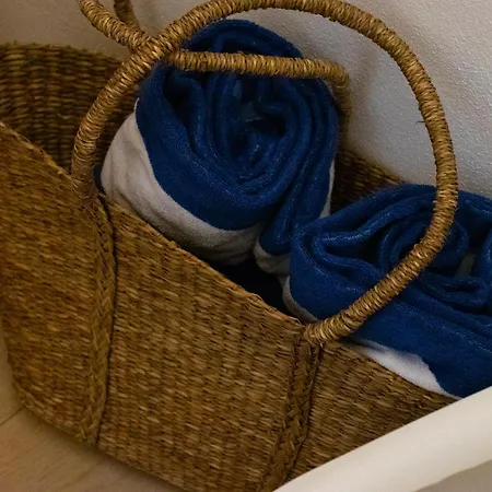 Manna Blue Sky - Exclusive Gæstehus Barletta