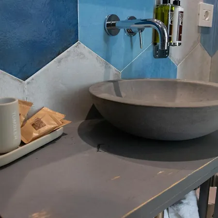 بيت ضيافة Manna Blue Sky - Apulian 4*