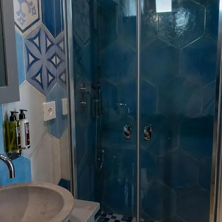 Manna Blue Sky - Exclusive Gæstehus Barletta