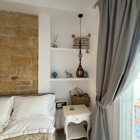 Manna Blue Sky - Apulian بارليتا